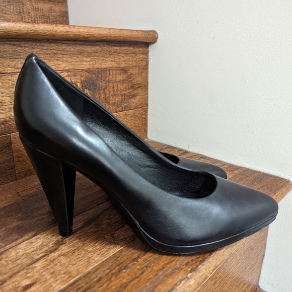 5th Avenue Classic black leather pump Size 40, New - Picture 6 of 12
